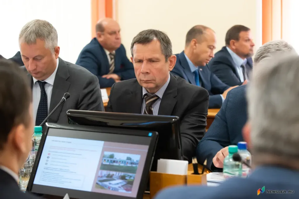 В Кировской области число депутатов на зарплате выросло до семи