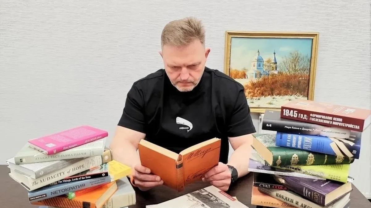 Экс-губернатор Белых начал писать статьи для журнала